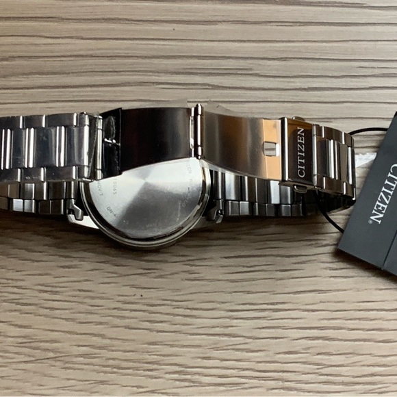 Women’s Citizen Watch - Picture 4 of 4